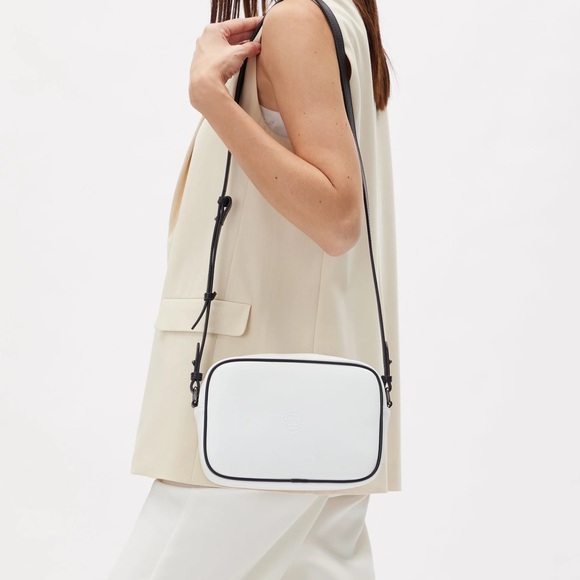 Bolvaint - The Faucon Bag - Stylish White Crossbody Bag - Picture 1 of 8
